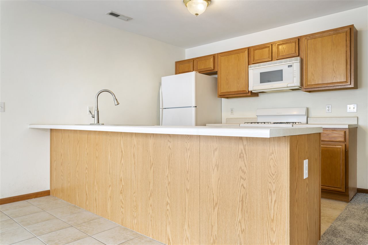 10190 Monarch Road, Unit D Roscoe, IL 61073 - Photo 8 of 15 Gallery Image 8