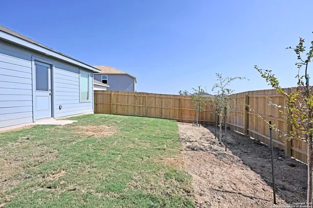 $1,345 | 11560 Chestnut Rose, Converse, TX 78109