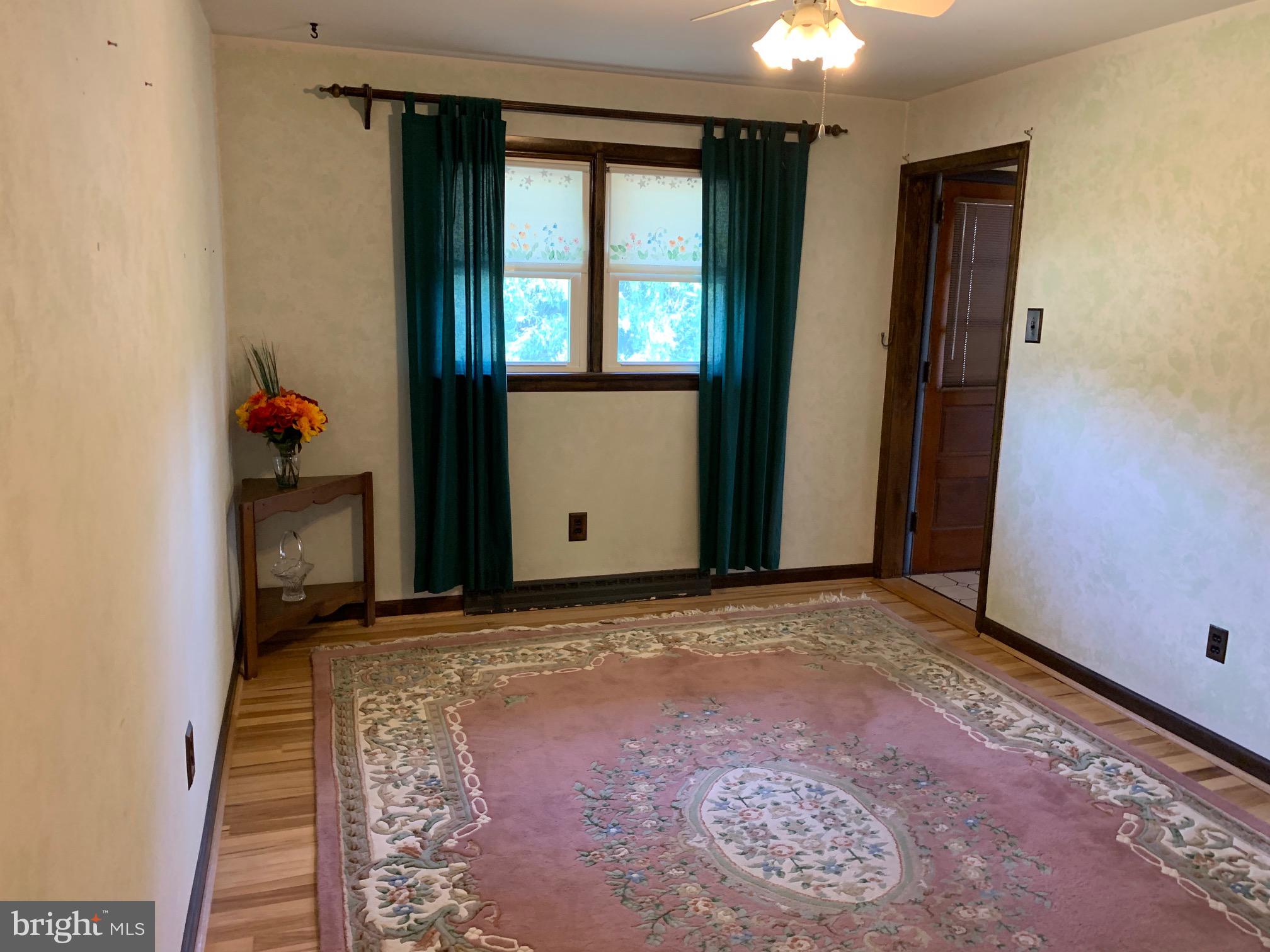3241 Stoudts Ferry Bridge Road Reading, PA 19605 - Photo 14 of 18