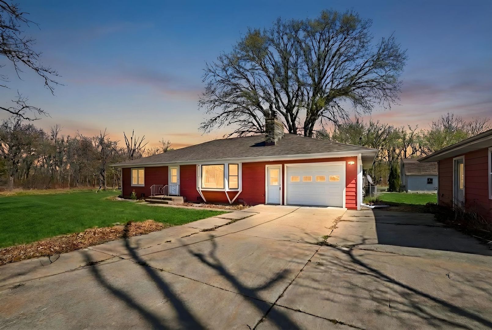 2594 East 1069th Road Oglesby, IL 61348 - Photo 6 of 52