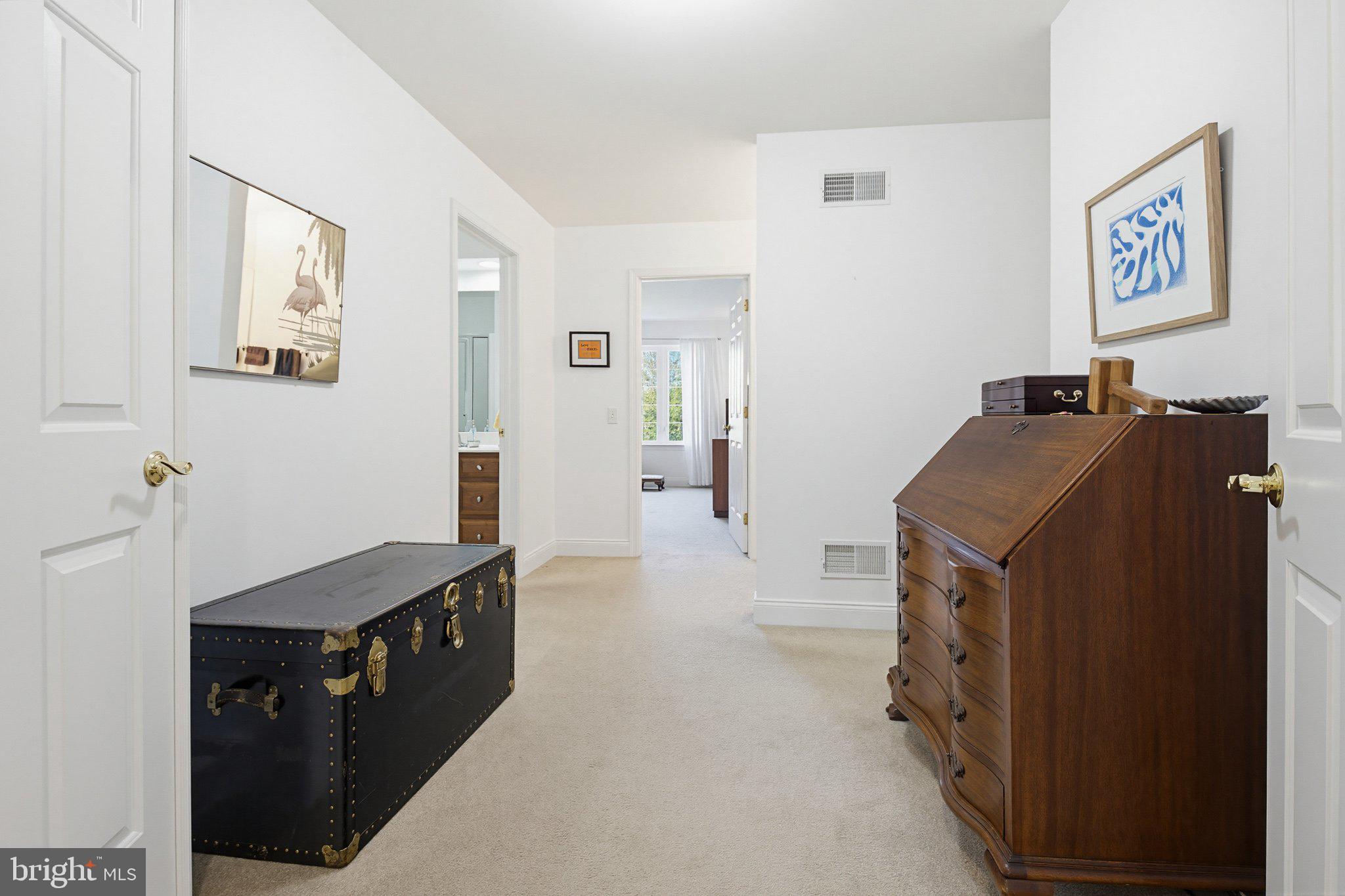 704 Woodfield Drive Lititz, PA 17543 - Photo 30 of 44 Primary Suite