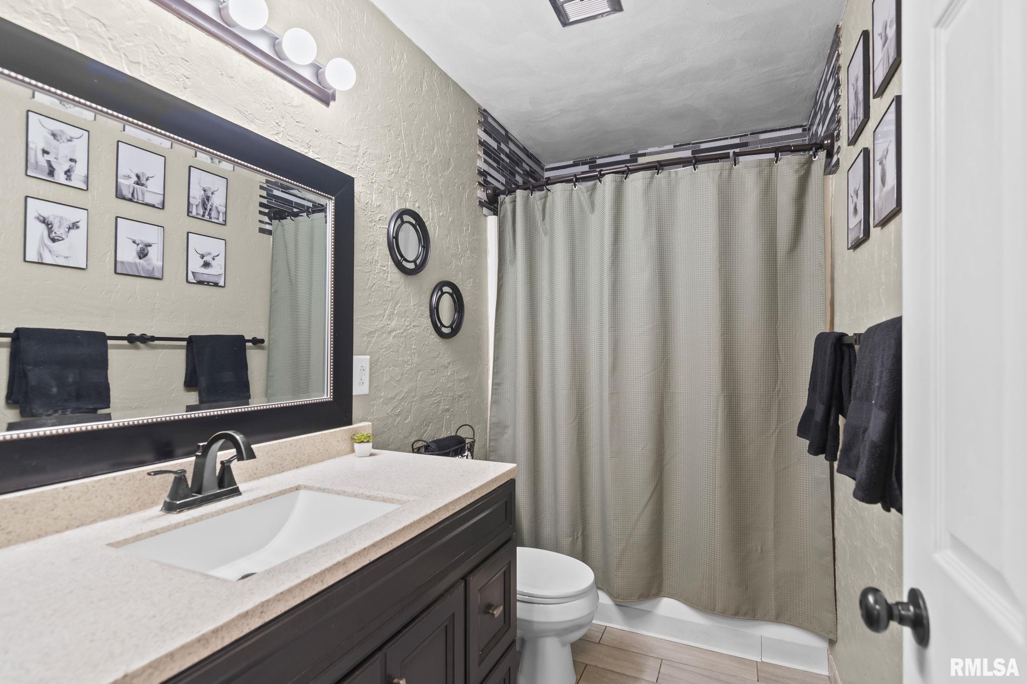 2 Groton Drive Springfield, IL 62702 - Photo 17 of 38