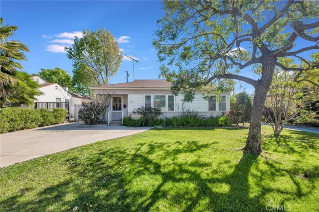 $925,000 | 6350 Costello Avenue, Valley Glen, CA 91401