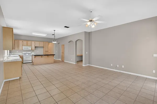 $625,000 | 9795 West Taron Drive, Elk Grove, CA 95757
