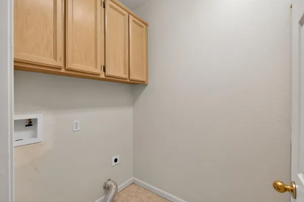 $625,000 | 9795 West Taron Drive, Elk Grove, CA 95757