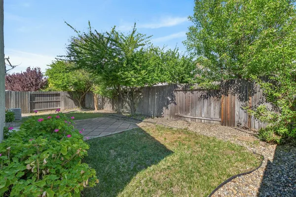 $625,000 | 9795 West Taron Drive, Elk Grove, CA 95757