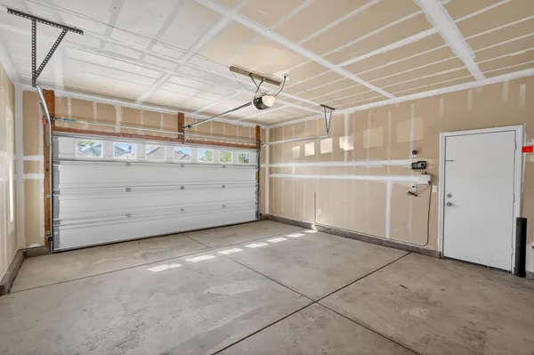 $625,000 | 9795 West Taron Drive, Elk Grove, CA 95757