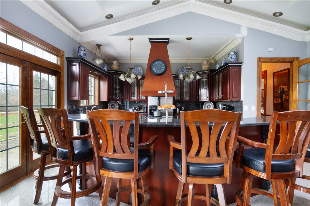 10 Ridge Road Newport, RI 02840 - Photo 18 of 41 Kitchen