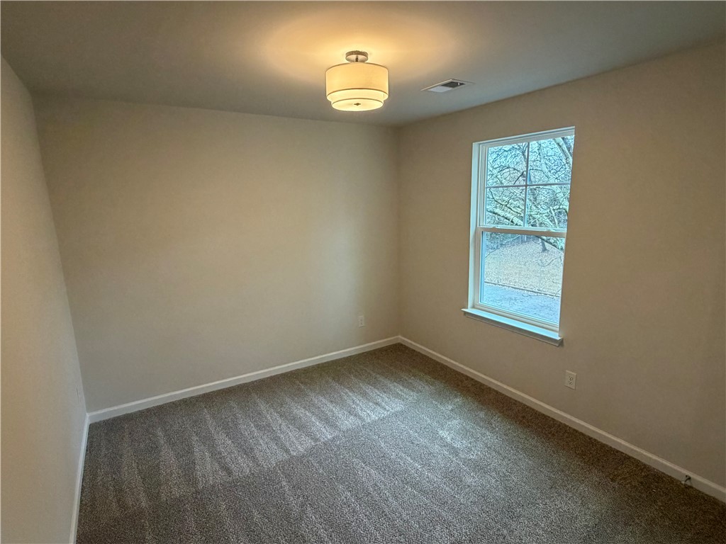 311 Johnson Street Anderson, SC 29624 - Photo 8 of 10