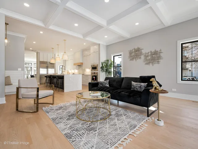 $1,800,000 | 2902 North Seeley Avenue, Chicago, IL 60618