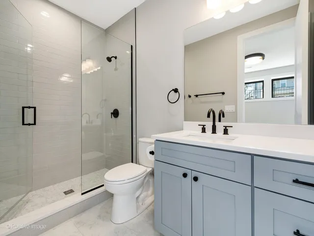 $1,800,000 | 2902 North Seeley Avenue, Chicago, IL 60618