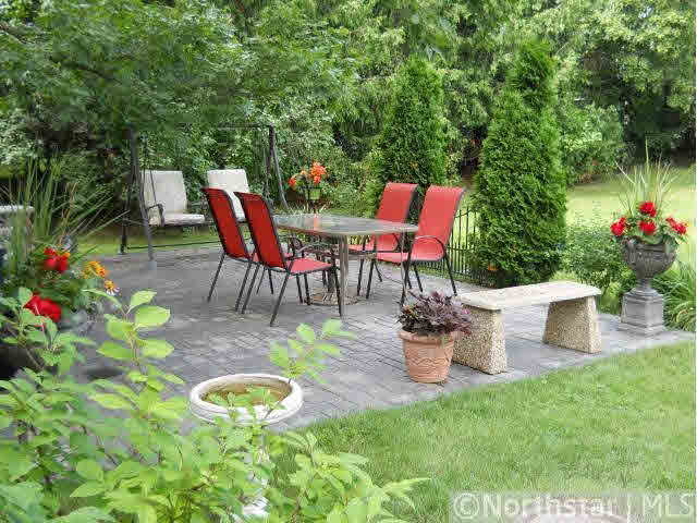 973 Riley Avenue New Richmond, WI 54017 - Photo 17 of 18 Gallery Image 17