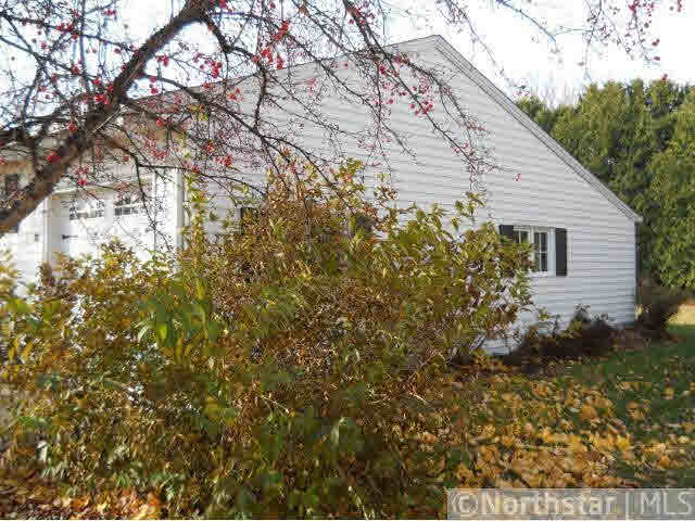 973 Riley Avenue New Richmond, WI 54017 - Photo 18 of 18 Gallery Image 18
