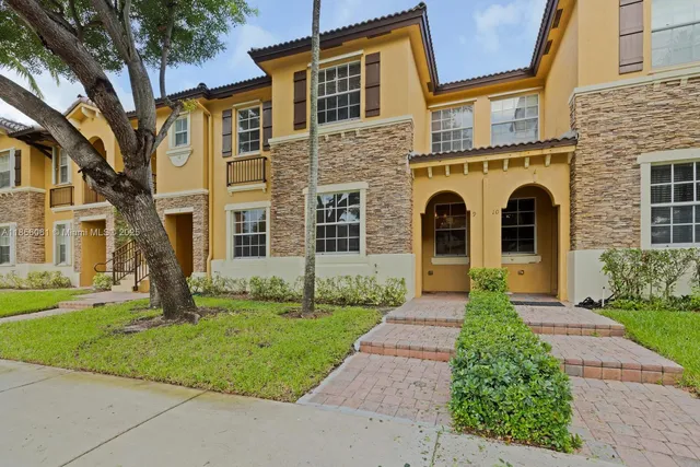 $2,400 | 9219 Southwest 227th Street, Unit 9, Cutler Bay, FL 33190