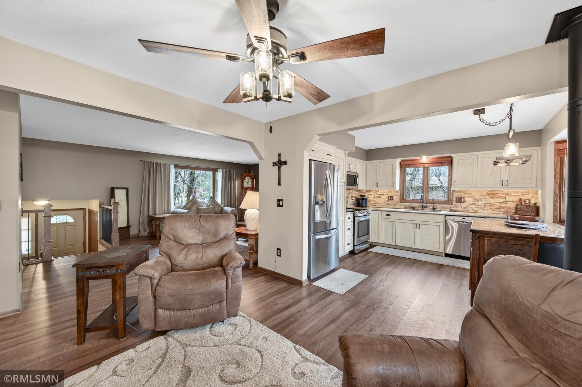 6323 Red Maple Lane Lino Lakes, MN 55014 - Photo 13 of 60
