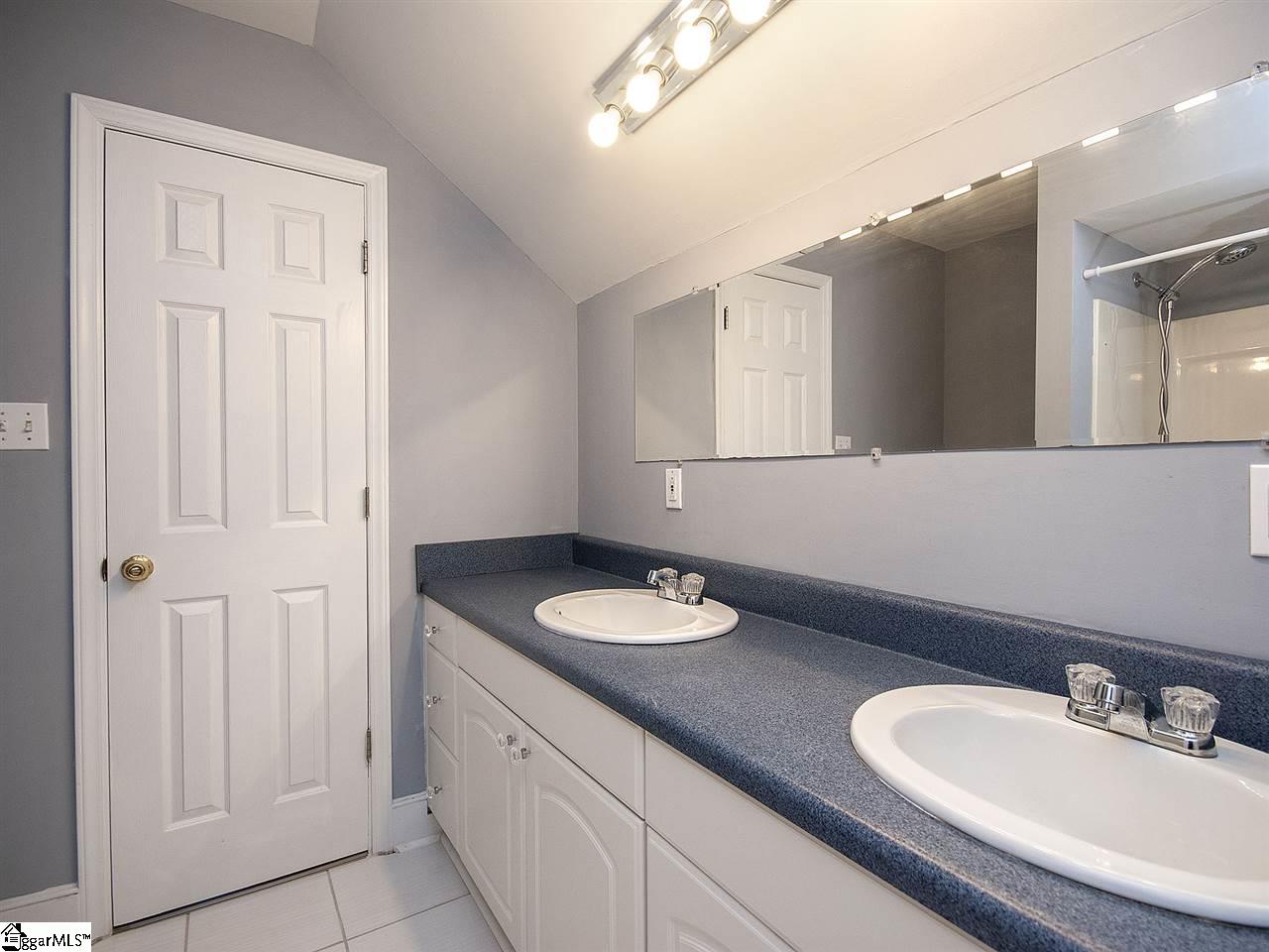 294 Old Power Plant Road Duncan, SC 29334 - Photo 32 of 36 Gallery Image 32