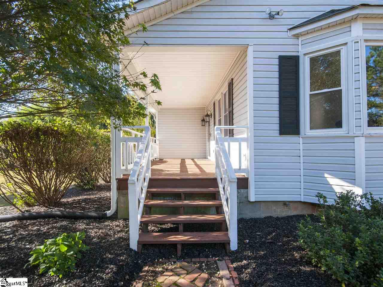 294 Old Power Plant Road Duncan, SC 29334 - Photo 5 of 36 Gallery Image 5