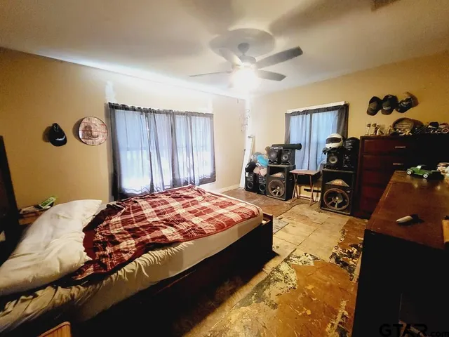 $80,000 | 213 Hawthorne Street, Elkhart, TX 75839