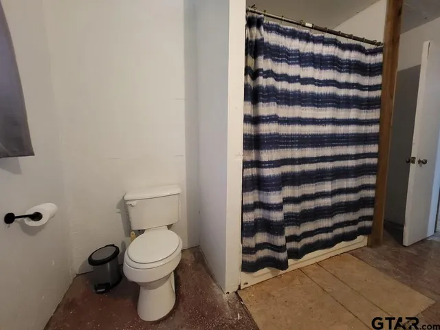 $80,000 | 213 Hawthorne Street, Elkhart, TX 75839