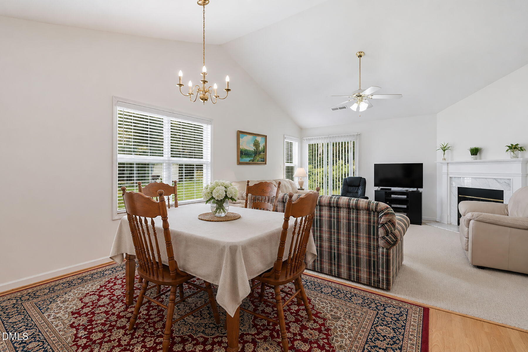 9 Pendleton Court Durham, NC 27713 - Photo 6 of 21 DiningFamRoom Pendleton