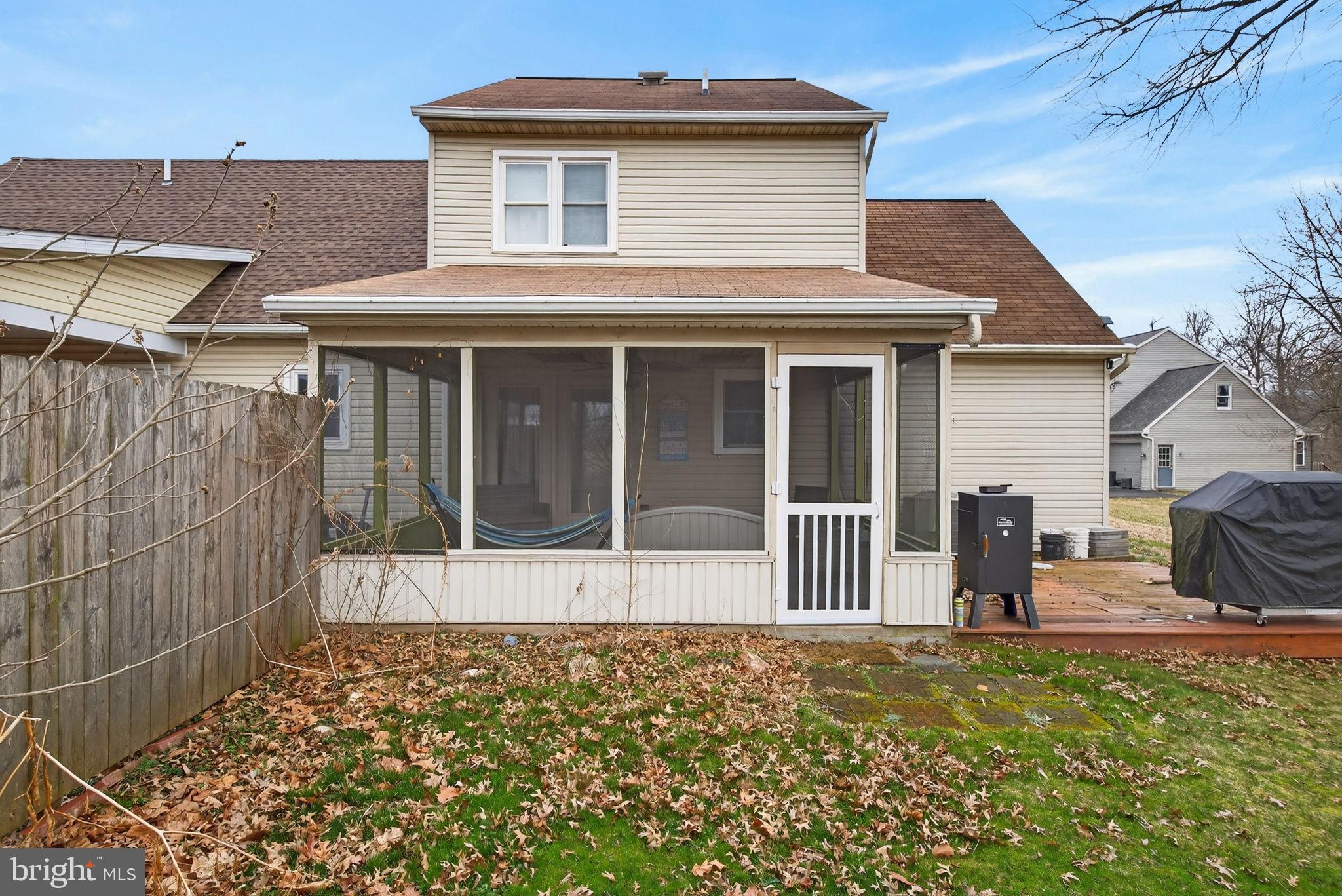 64 Beech Lane Elizabethtown, PA 17022 - Photo 24 of 26 a view of a house with wooden floor and a yard
