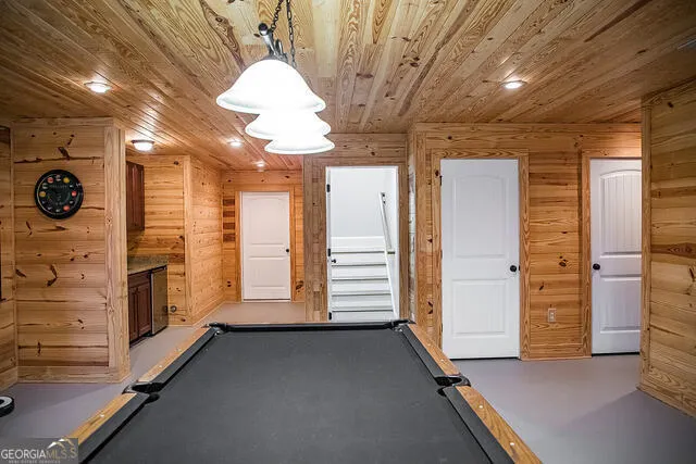a view of a hallway with closet
