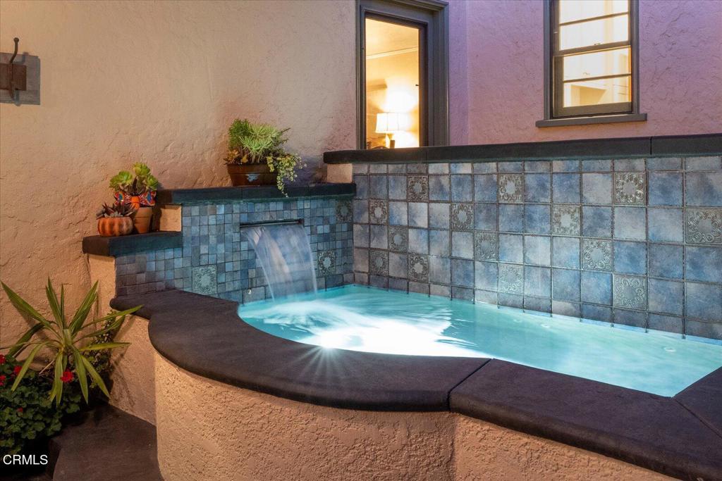 752 Glenview Road Glendale, CA 91202 - Photo 53 of 64 62-Patio at Twilight