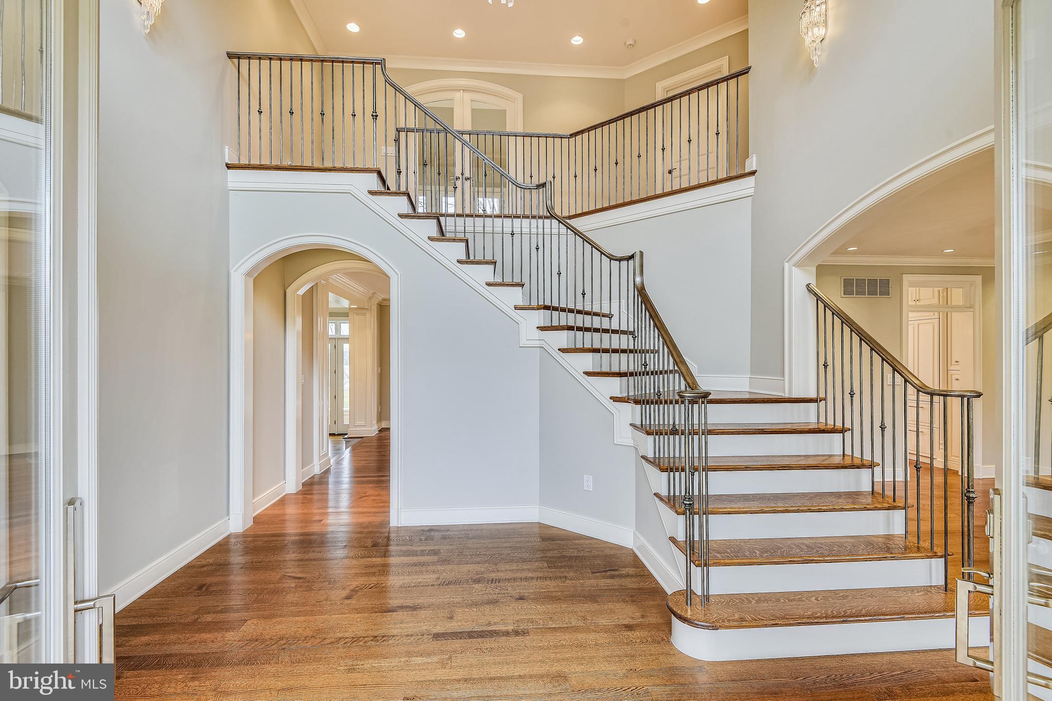 680 South River Landing Road Edgewater, MD 21037 - Photo 12 of 83 Dramatic 2-story Foyer with sweeping staircase