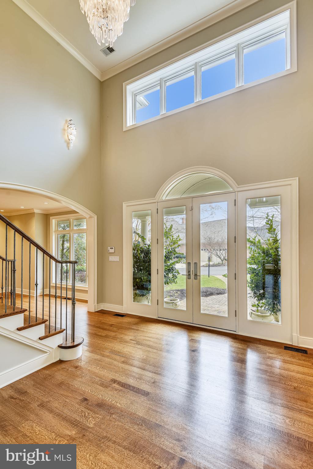 680 South River Landing Road Edgewater, MD 21037 - Photo 13 of 83 2nd story transom windows