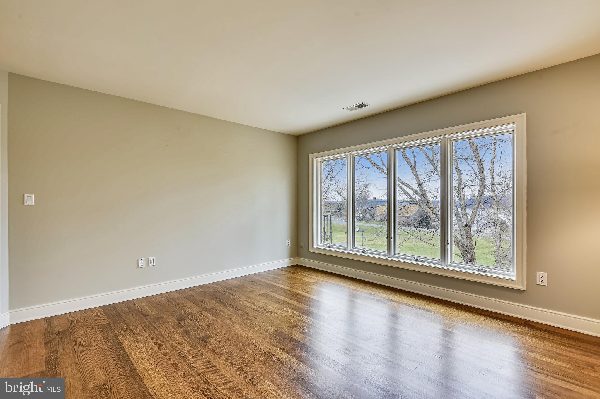 680 South River Landing Road Edgewater, MD 21037 - Photo 64 of 83 Elevator access from rear-facing bedroom