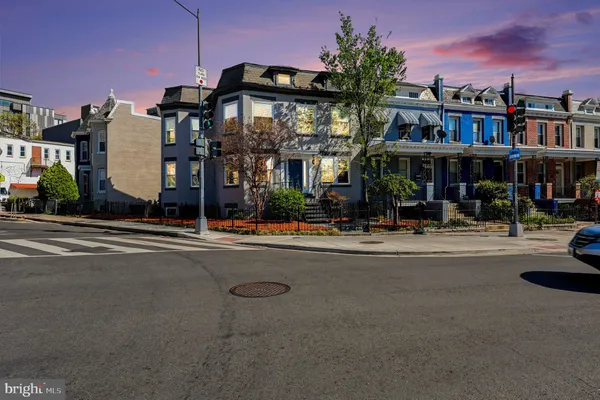 $1,250,000 | 3639 New Hampshire Avenue Northwest, Washington, DC 20010