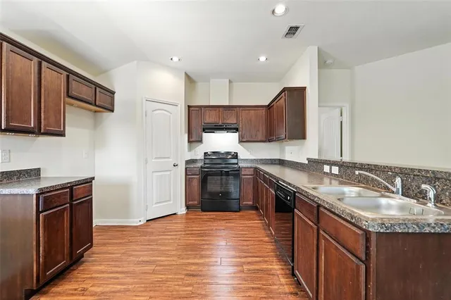 $304,500 | 2939 St Zachary Drive, Dallas, TX 75233