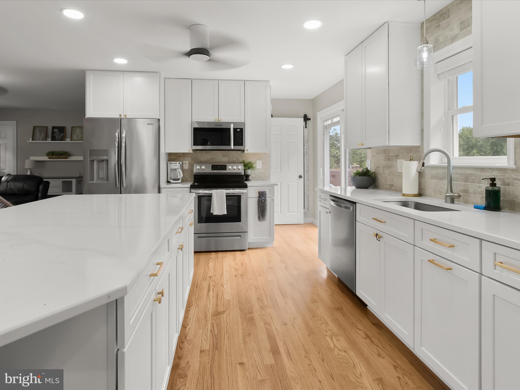 8005 Crest Road Laurel, MD 20723 - Photo 3 of 38 Kitchen