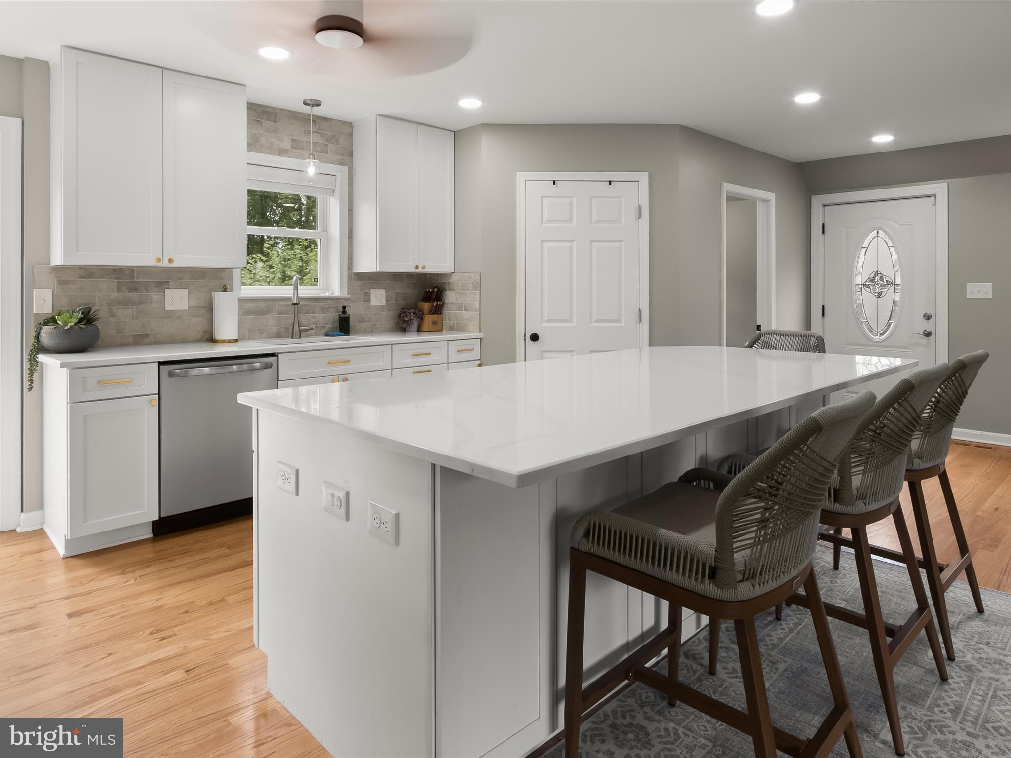 8005 Crest Road Laurel, MD 20723 - Photo 4 of 38 Kitchen