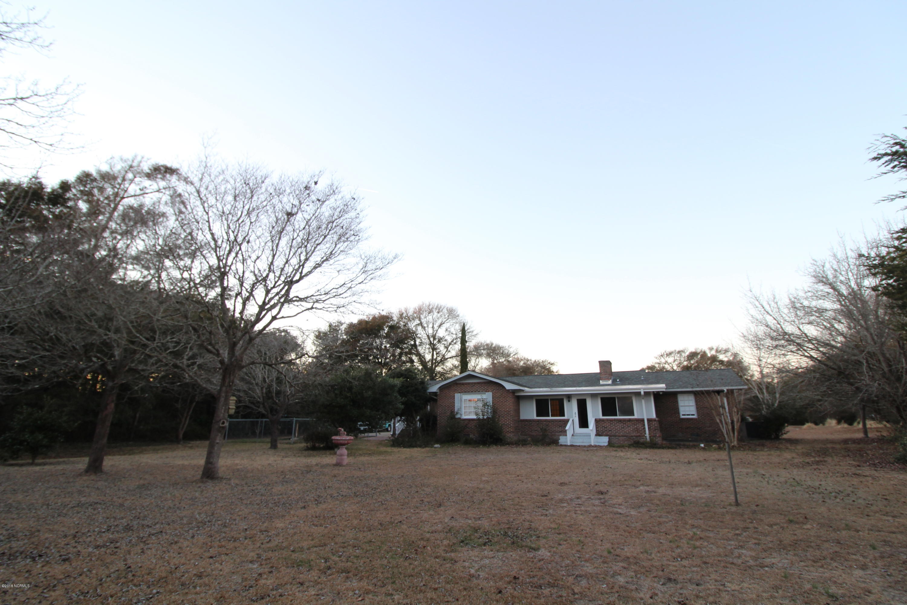 106 Deer Run Hubert, NC 28539 - Photo 5 of 27 IMG_5123