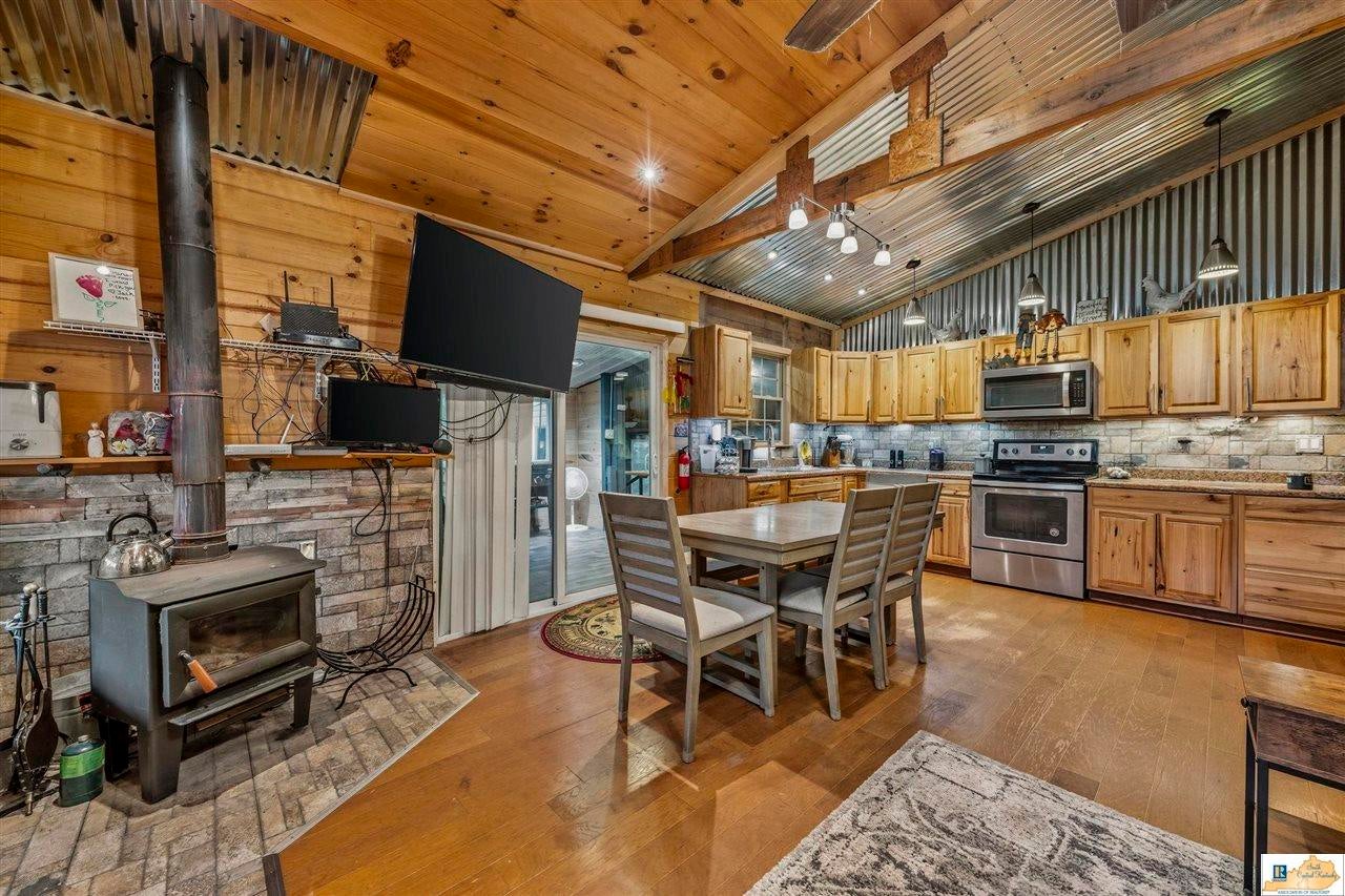 3300 Wards Road Mount Sherman, KY 42764 - Photo 8 of 71 Gallery Image 8