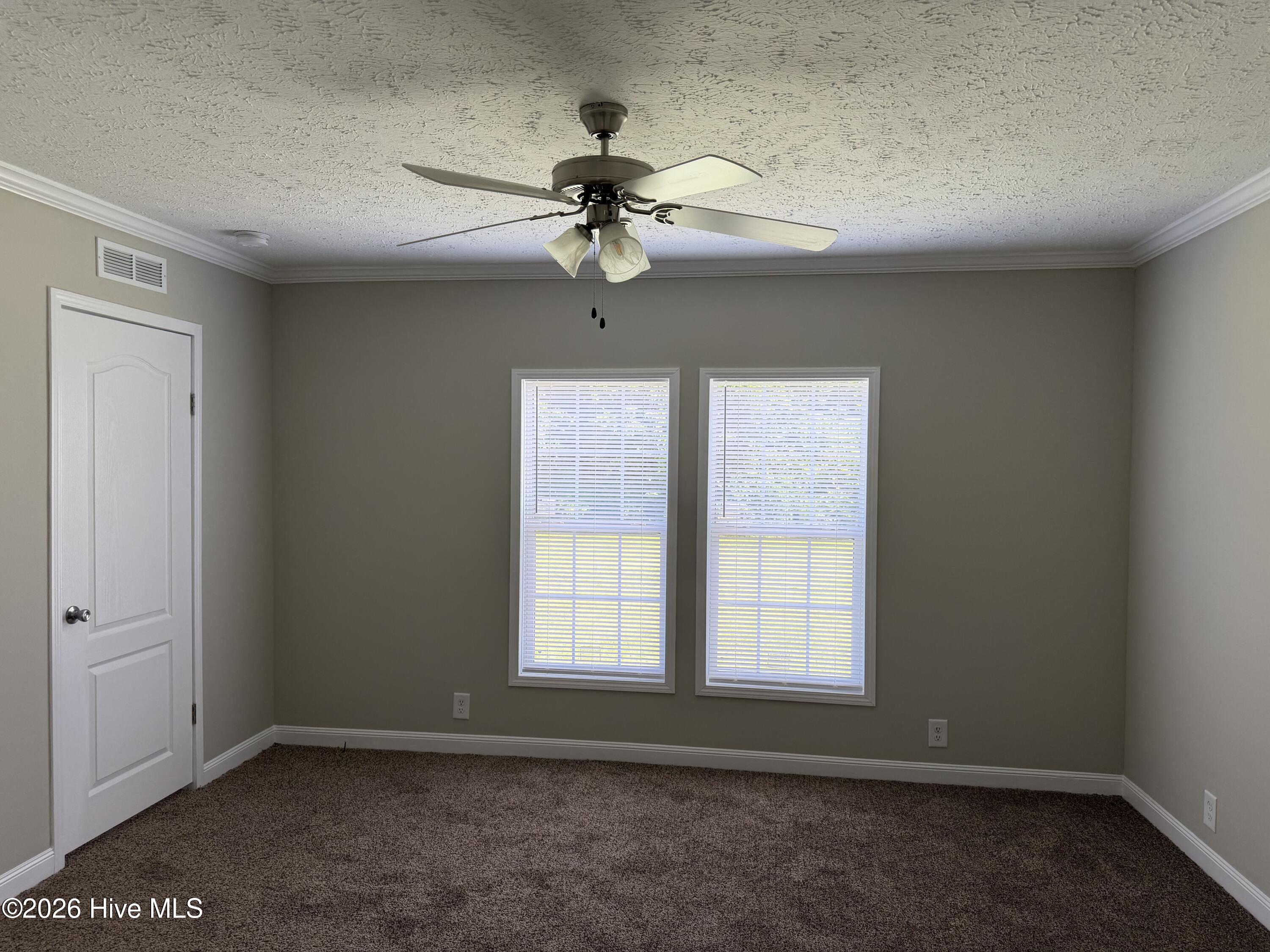 194 Barbee Road Richlands, NC 28574 - Photo 12 of 20