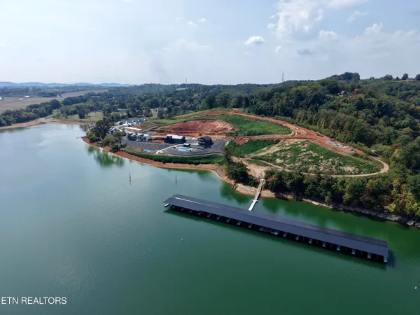 $799,000 | 182 Lakeshore Bay Drive, Jefferson City, TN 37760