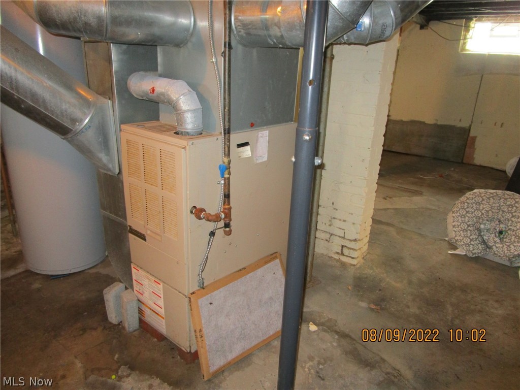 1932 East Prospect Road Ashtabula, OH 44004 - Photo 5 of 7 Gallery Image 5