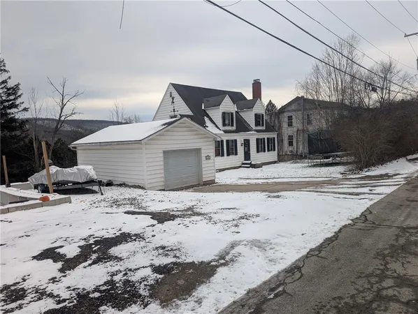 $157,500 | 405 West Green Street, Smethport, PA 16749