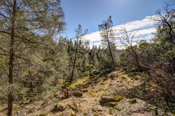 $225,000 | 7555 Clear Canyon Road, Redding, CA 96001