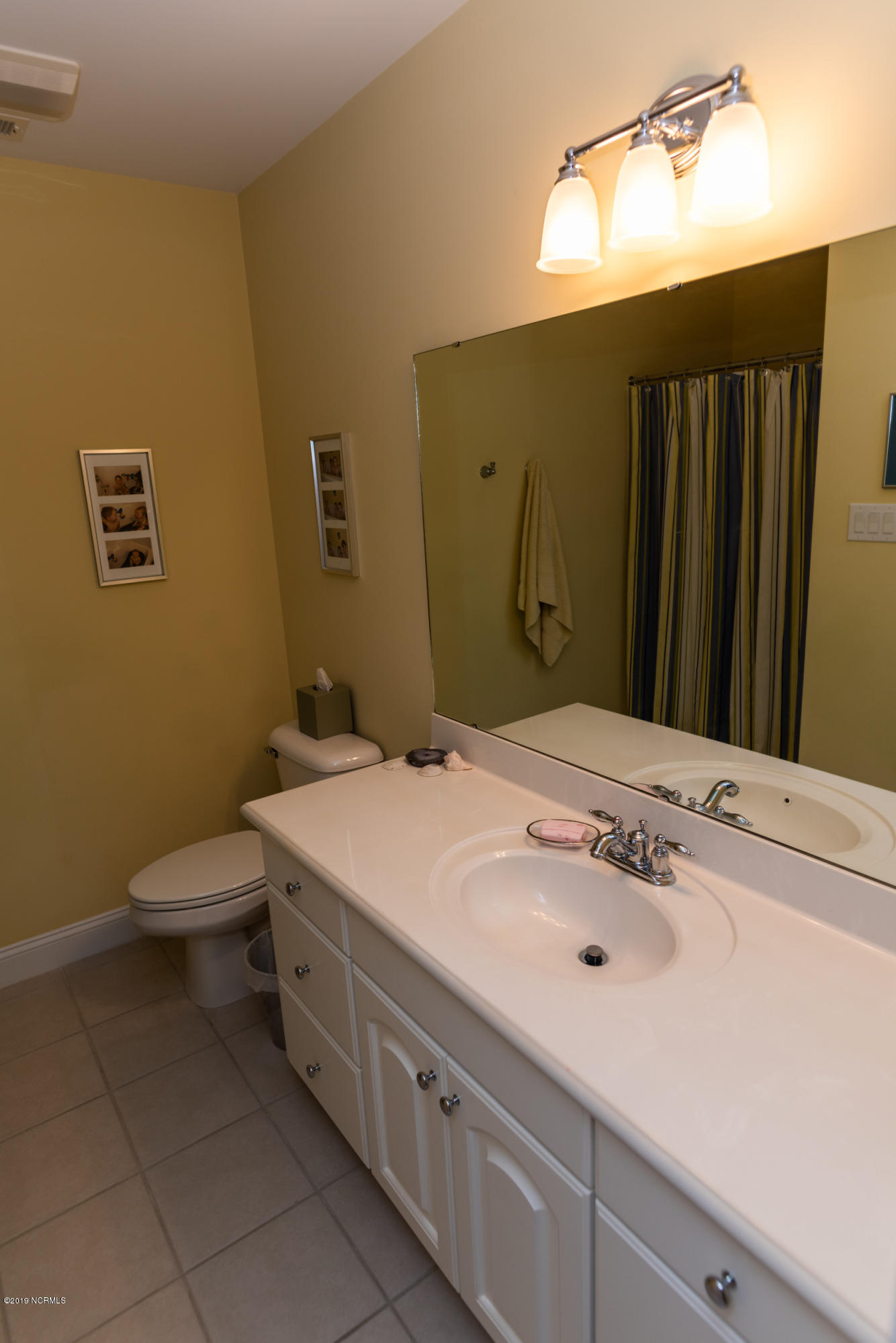 124 Friburg Road New Bern, NC 28562 - Photo 44 of 59 2nd full bath upstairs