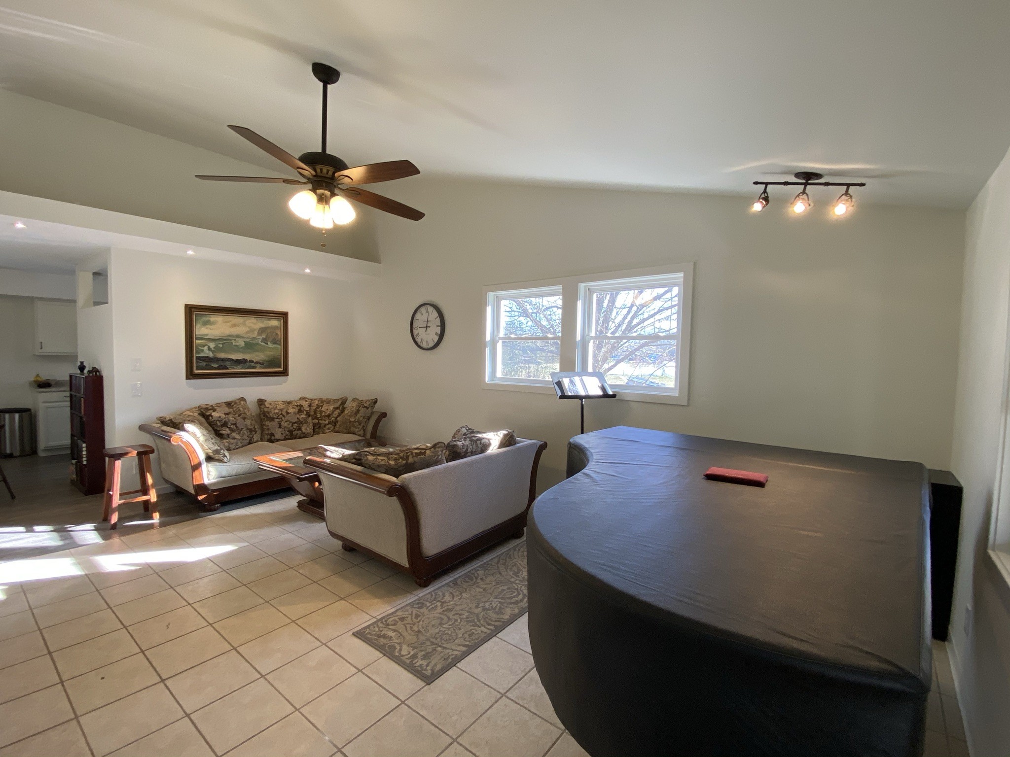 1747 Ivy Lake Road Morrison, TN 37357 - Photo 3 of 27 a living room with furniture and a ceiling fan