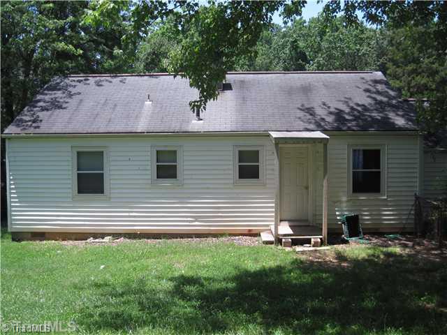 3615 Harvard Road Winston-Salem, NC 27107 - Photo 5 of 7 Exterior Back.