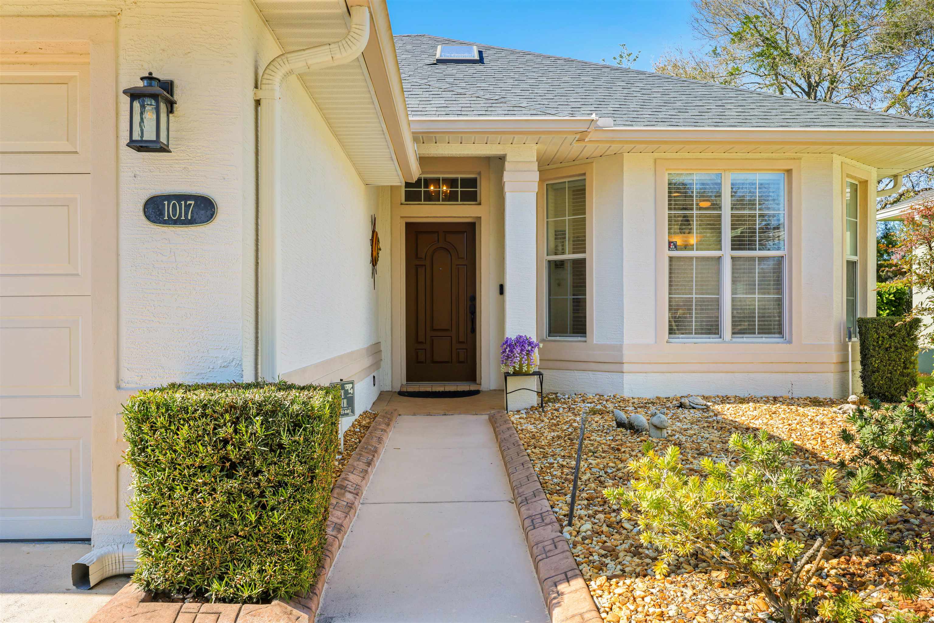 1017 Ridgewood Lane St. Augustine, FL 32086 - Photo 3 of 43 a front view of a house
