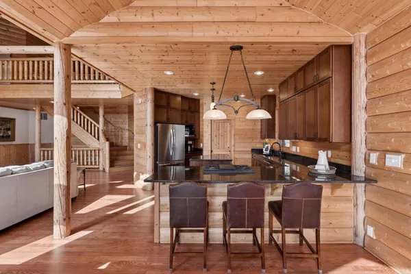 $1,100,000 | 1796 82nd Street, New Richmond, WI 54017