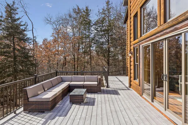 $1,100,000 | 1796 82nd Street, New Richmond, WI 54017