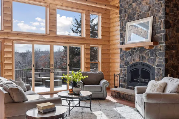 $1,100,000 | 1796 82nd Street, New Richmond, WI 54017