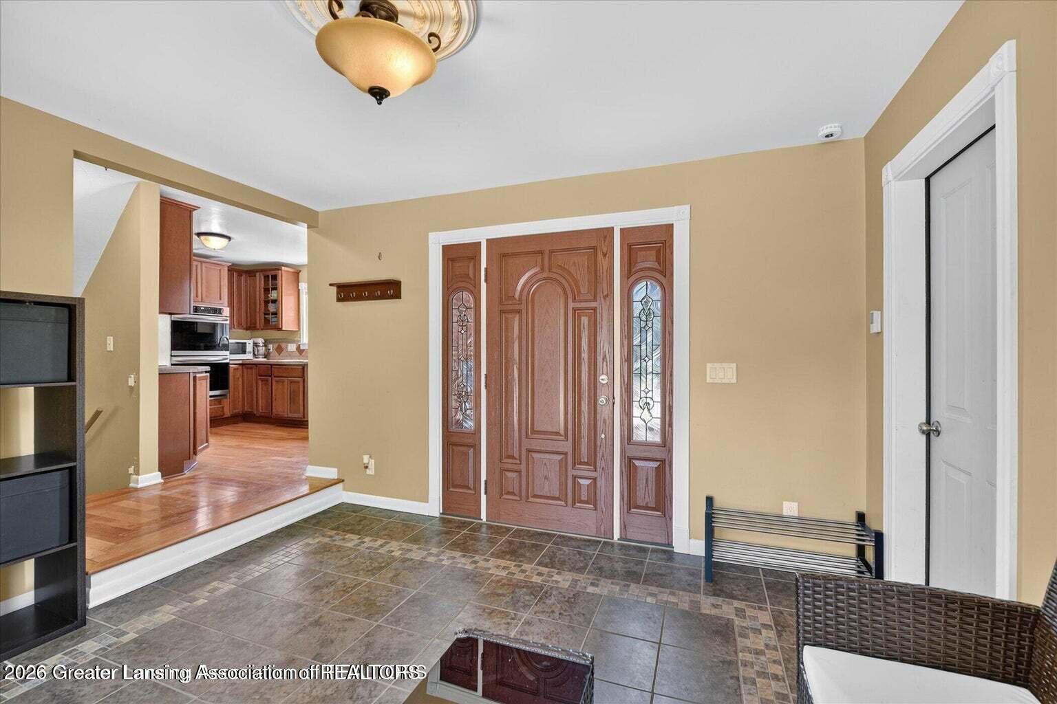 876 Riverside Drive Portland, MI 48875 - Photo 6 of 60 20260716172211675647000000-o
