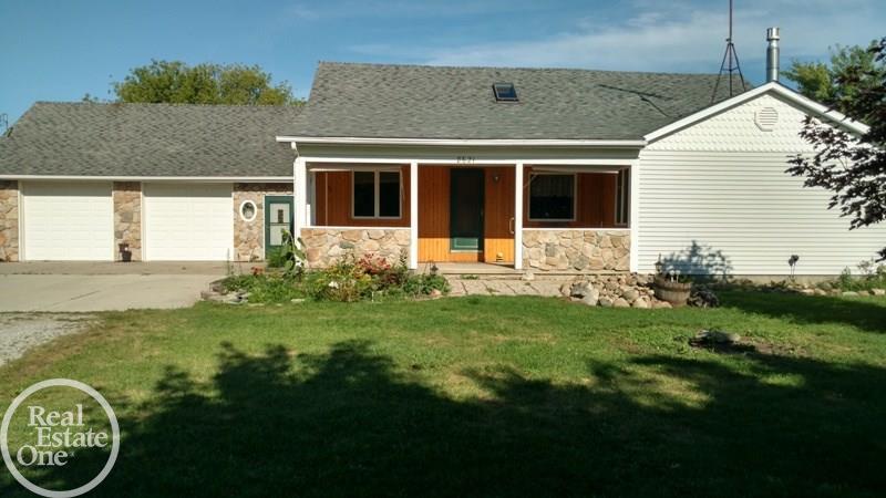 8621 Wildcat Road Jeddo, MI 48032 - Photo 1 of 29 31301112.JPG